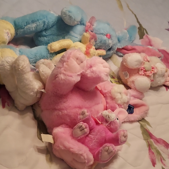 Plush Easter🐇Bunny a baby 2 pairs 2 more - Picture 7 of 11